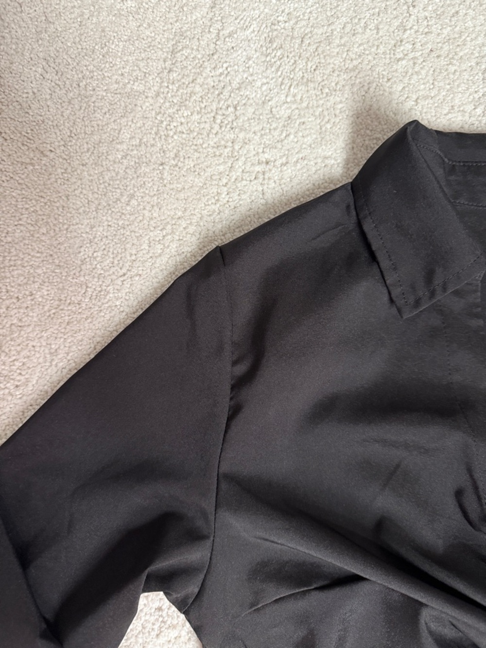 Twist-Front Cropped Blouse with Collared Neck - Black - Picture 9 of 14